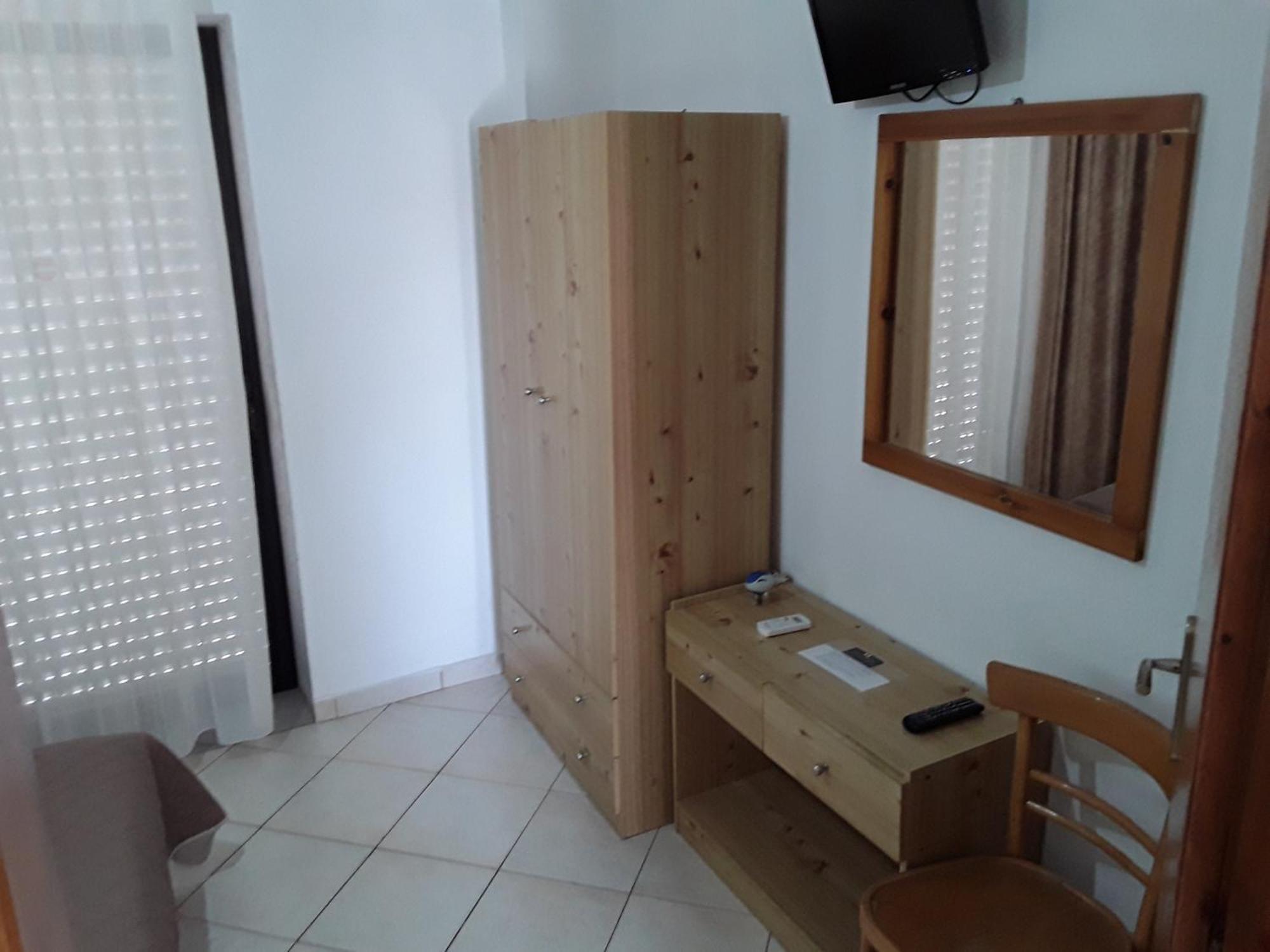 Hause Zorbas Lejlighedshotel Paralia Dionisiou Værelse billede