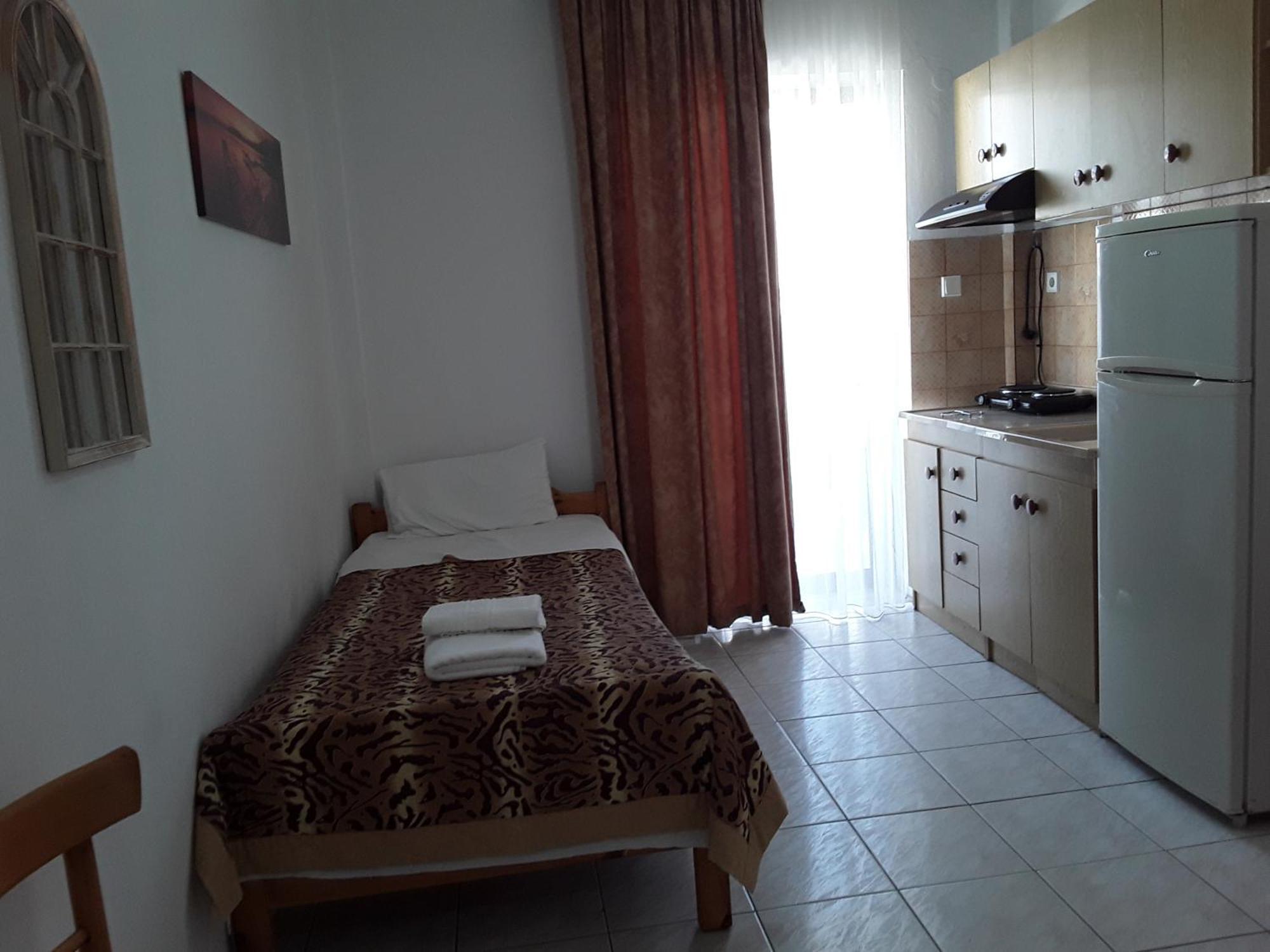 Hause Zorbas Lejlighedshotel Paralia Dionisiou Værelse billede